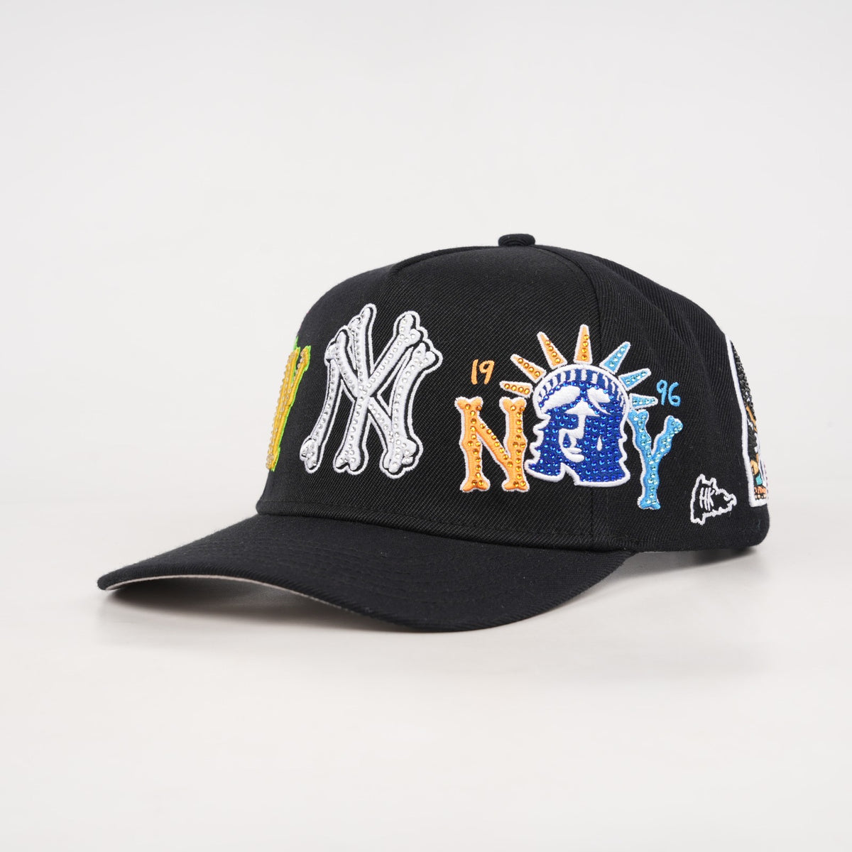 Nyc black 5 panel snap back “aka”(curved brim dad hat) available now