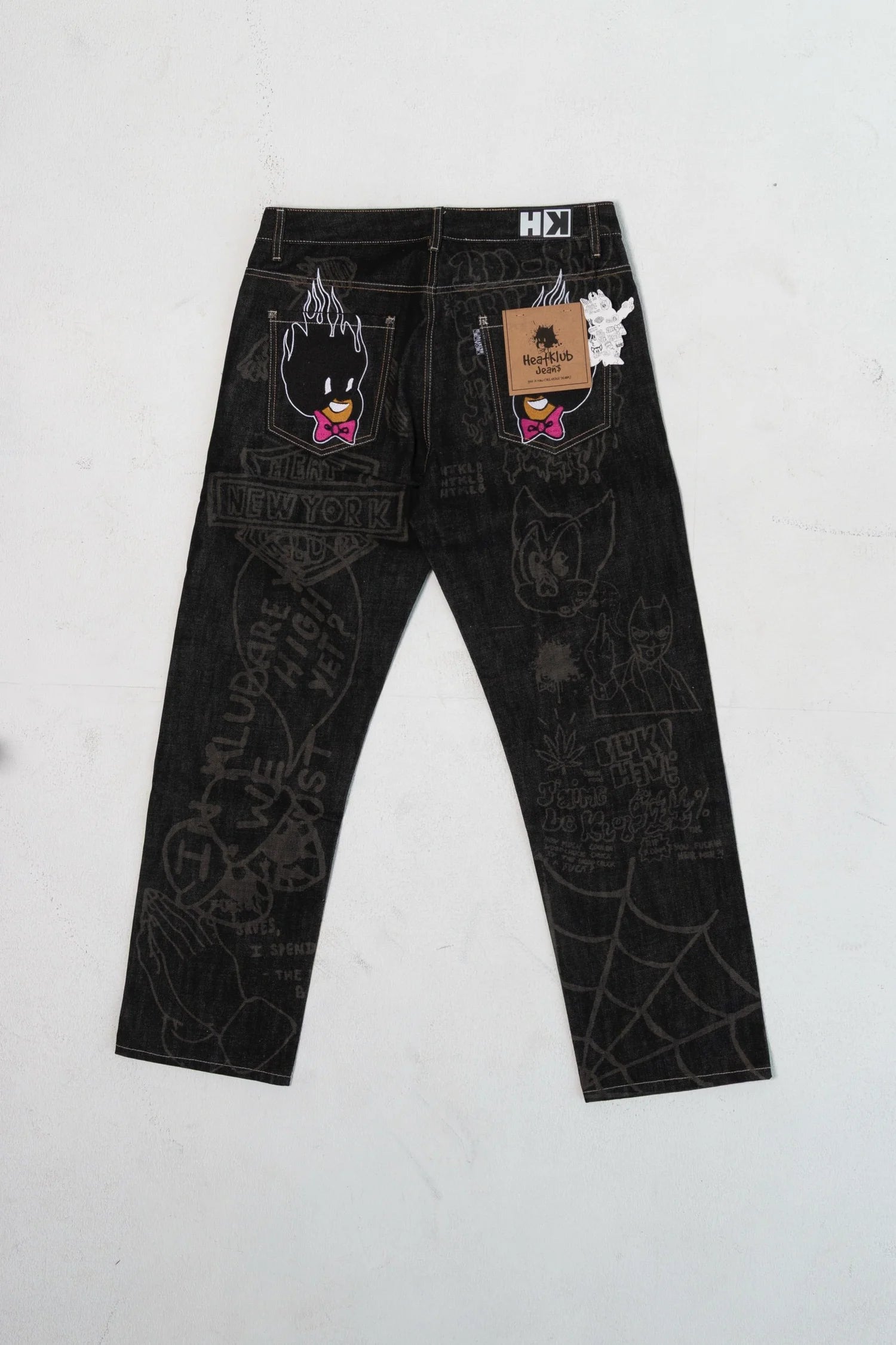 HK GRAFITTI JEANS